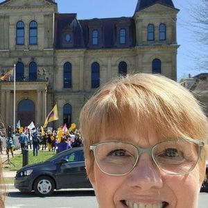 Meet your Posher, Shelley